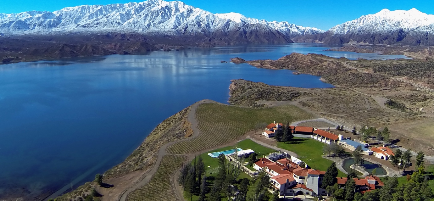 Lago Potrerillos em Mendoza